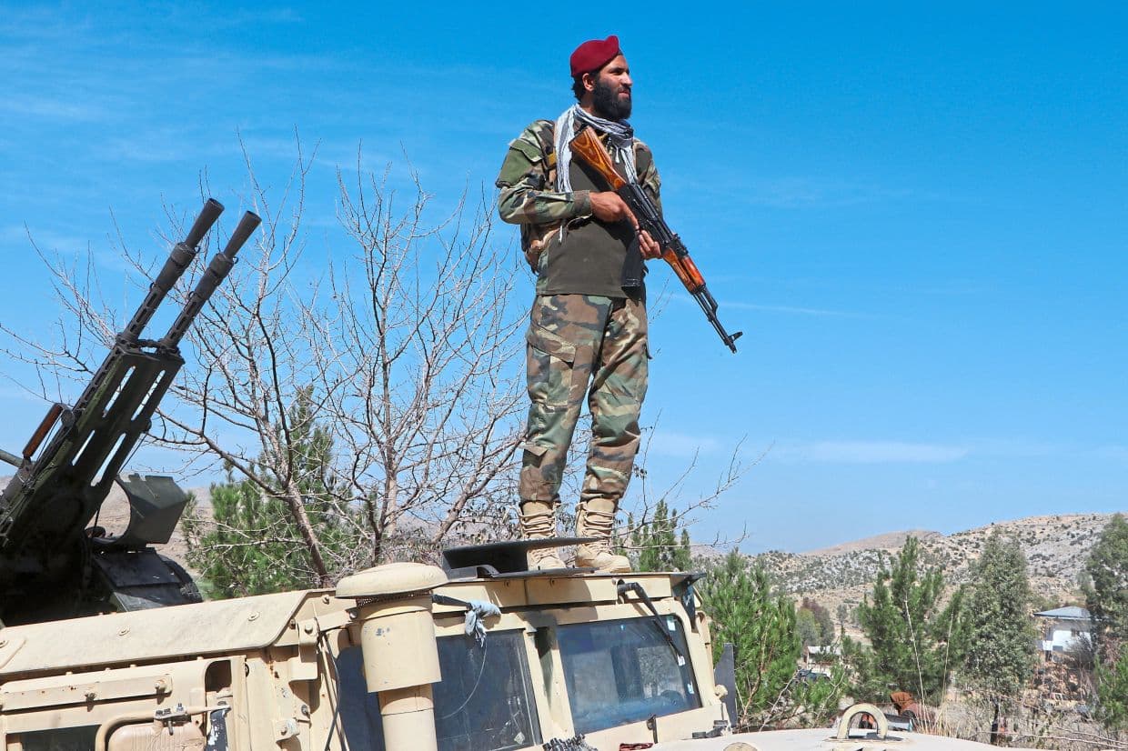 Afghanistan Pakistan War: Escalating Taliban Conflict Triggers Overlooked Afghan Refugee Crisis and Global Migration Pressures